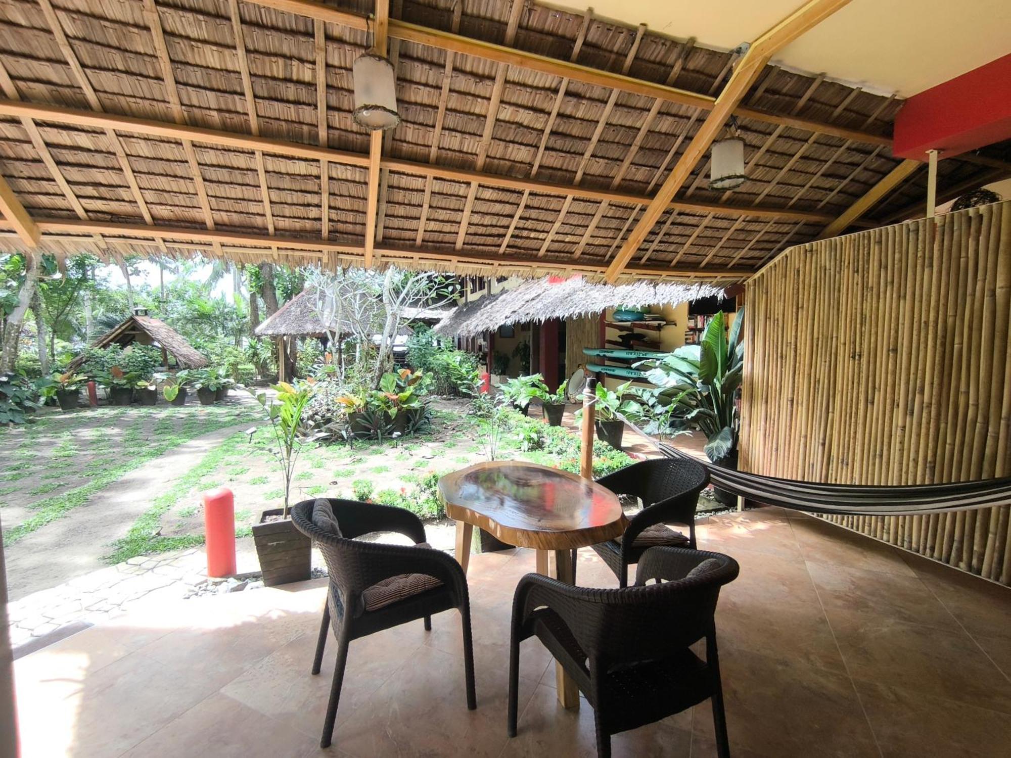 Sulu Sunset Beach Resort Nauhang Екстериор снимка